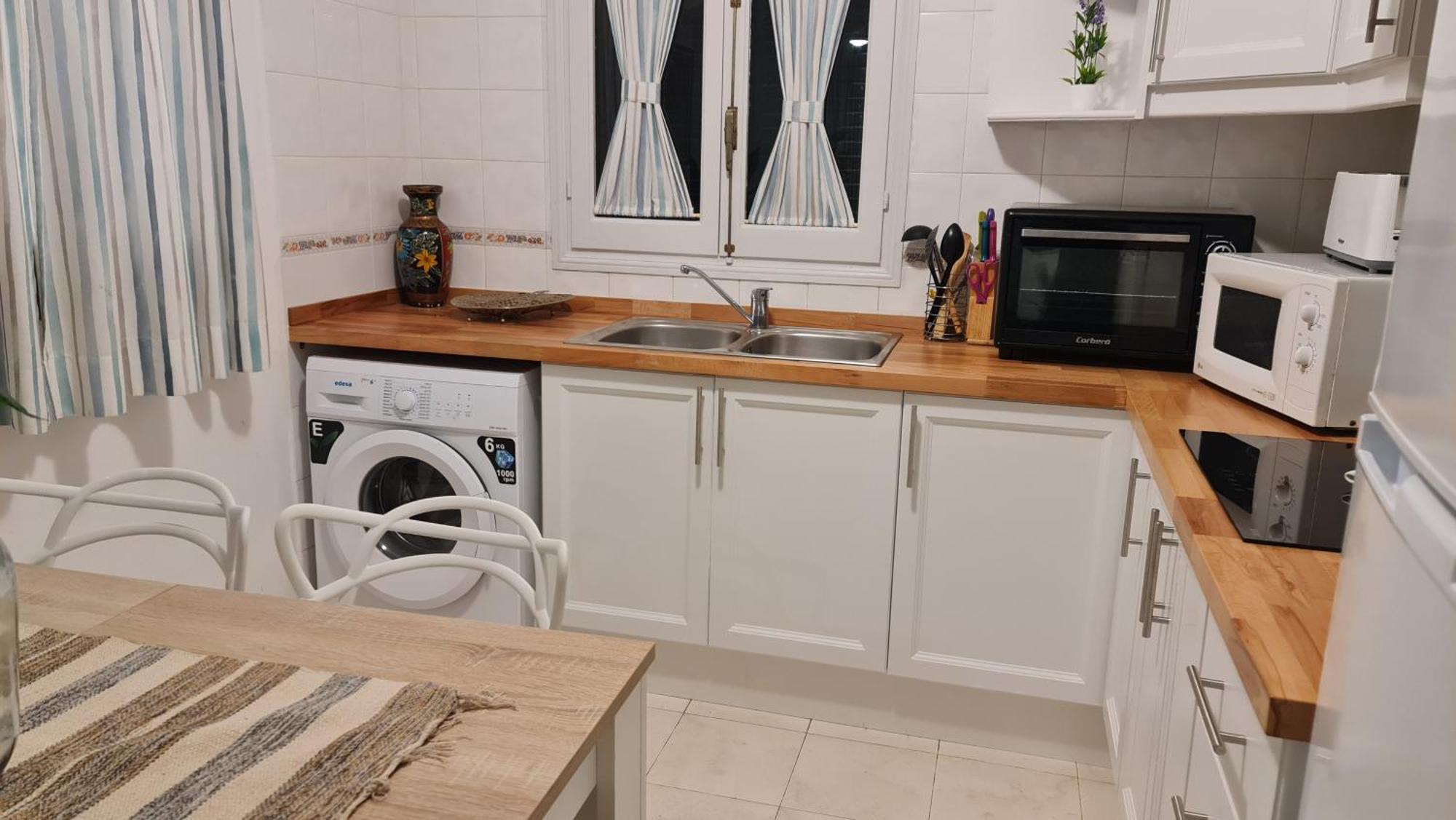 Apartamentos Delfines กาลาบลังกา ภายนอก รูปภาพ