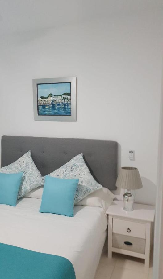 Apartamentos Delfines กาลาบลังกา ภายนอก รูปภาพ