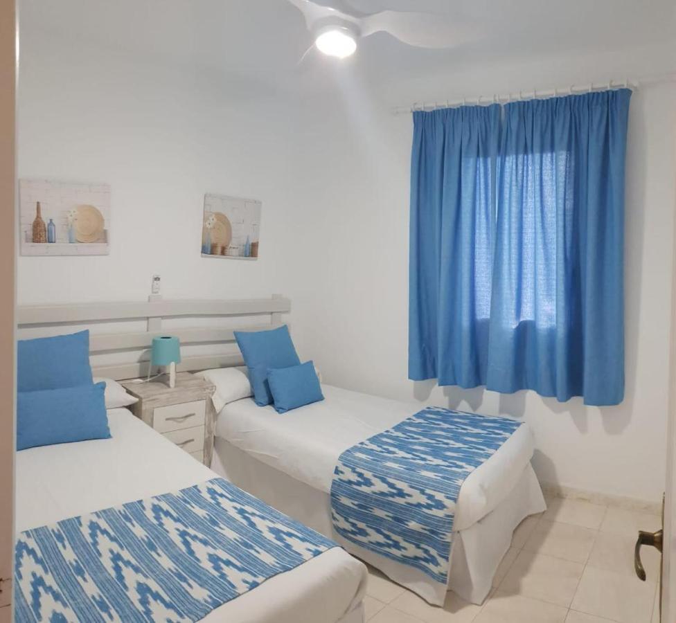 Apartamentos Delfines กาลาบลังกา ภายนอก รูปภาพ